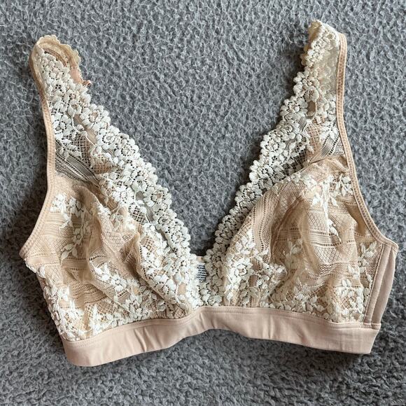 Wacoal Bralette 38 Lace Floral Embroidery V-Neck Comfort Wireless Cream Bra - Picture 1 of 16